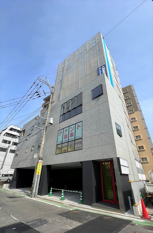 TOPビルⅢ|福岡市中央区清川3丁目16-24の貸事務所(26.19坪)【B054372】|オフィスネットワーク TOPビルⅢ|福岡市中央区清川3丁目16-24の貸事務所(26.19坪)【B054372】|オフィスネットワーク