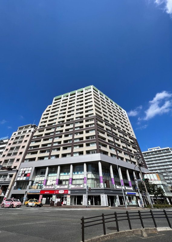 福岡市中央区ラクレイス平尾ステーションの物件外観